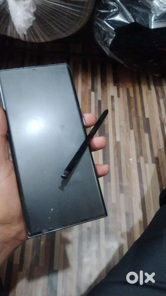 SAMSUNG NOTE 20 ULTRA 5G 12 . 256 URGENT SALE