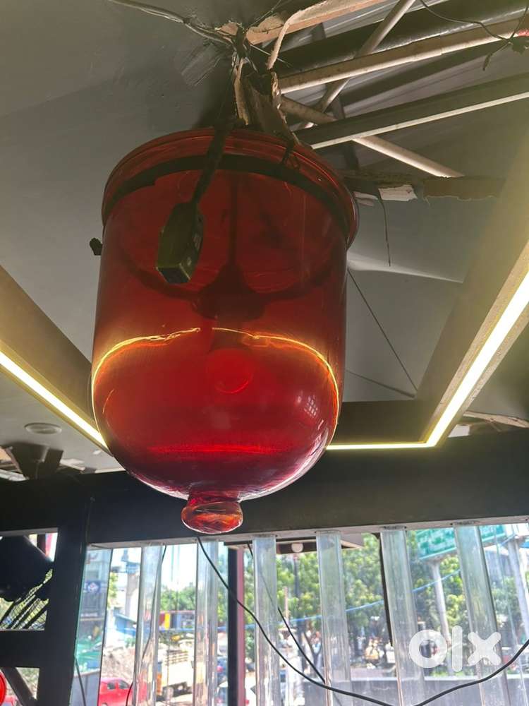 Restaurant sofa, table & lights