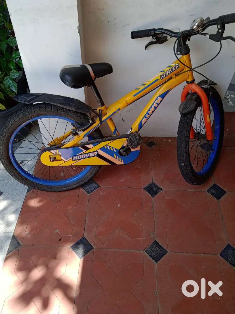 Bicycle for boys 5 to 8 years age.