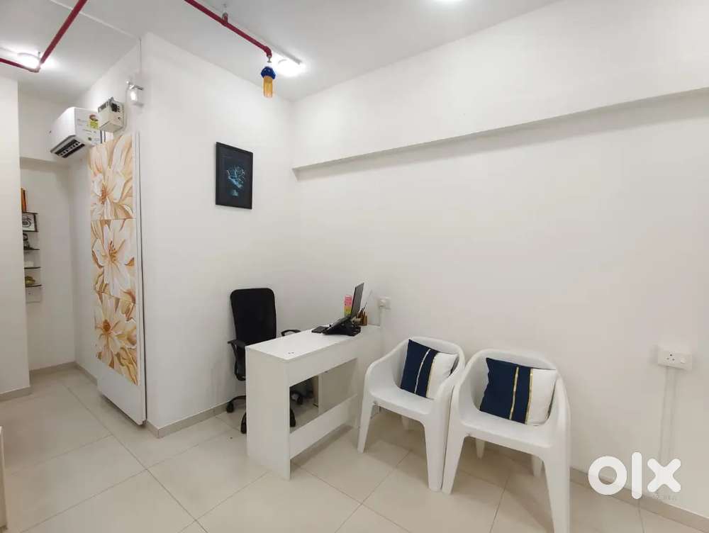 Unfurnished / Furnished office for rent, 1 toilet & 1 car parking