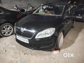 Skoda Rapid 2014 Diesel 133000 Km Driven  Alloys wheel