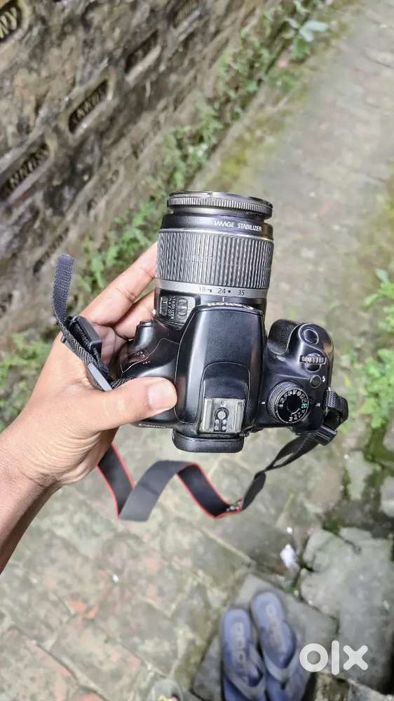 Canon EOS 1200 D sale