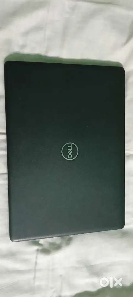 Dell latitude 3490 i3 7th generation 8GB RAM