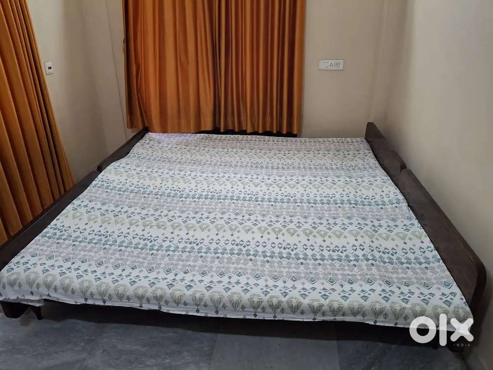 Double bed shisham wood 7×7