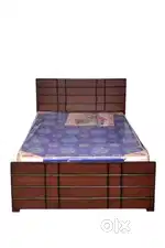 Cot price 4250 size 4x6 without box