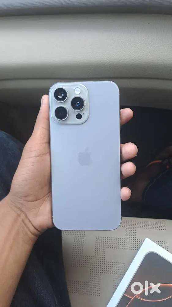 I phone 16 pro max Dame
