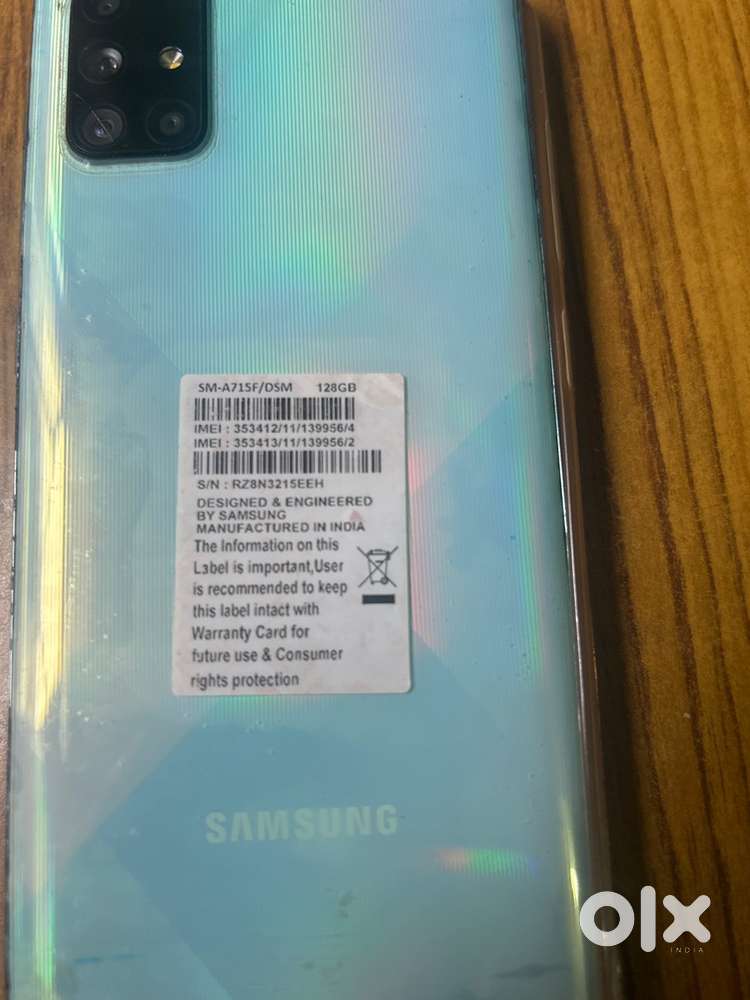 Samsung A71 8gb 128 gb. Working fully. Selling due to switch to iphone