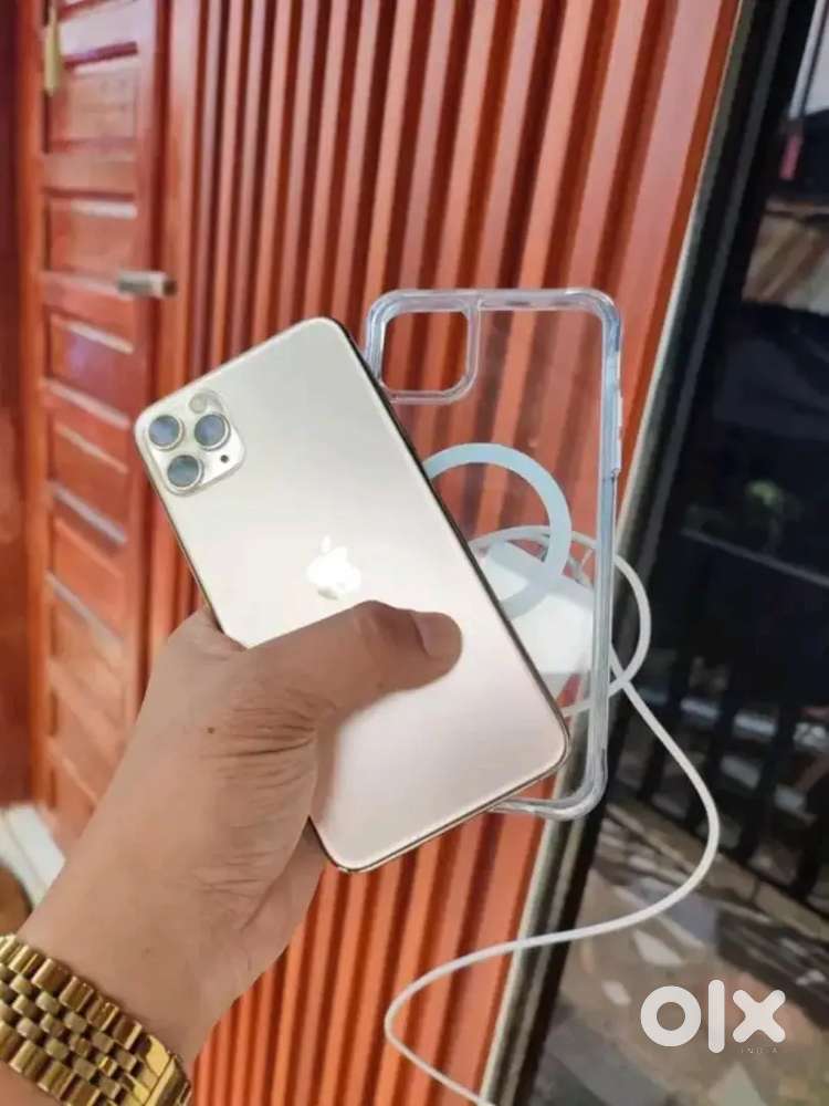 Apple iPhone 11 Pro Max (256GB) Gold