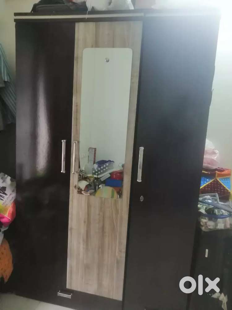 New Large Wardrobe _3 doors