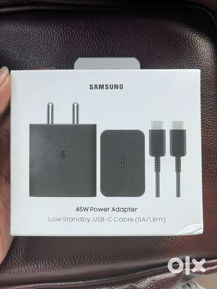 45 W Samsung Type C with cable Power adapter
