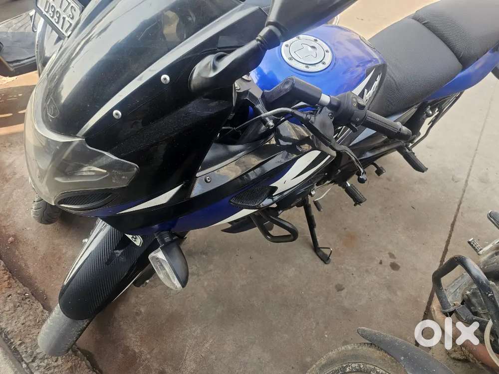 1 hand uses all services in bajaj Uppal services