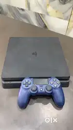 Sony playstation 4 with 5 games