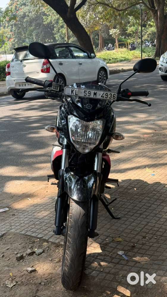 Yamaha Fz-S Version 1