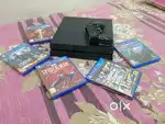PS4 Fat 1TB + 5 Games