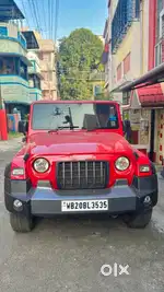 Thar 4/4 manual petrol hard top