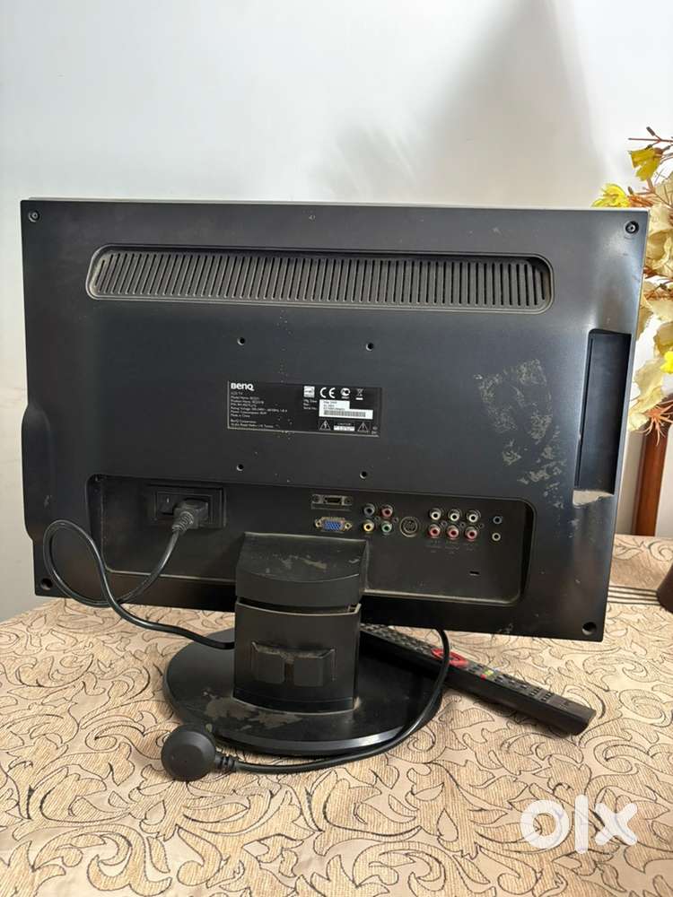 Benq led moniter cum tv screen 22”