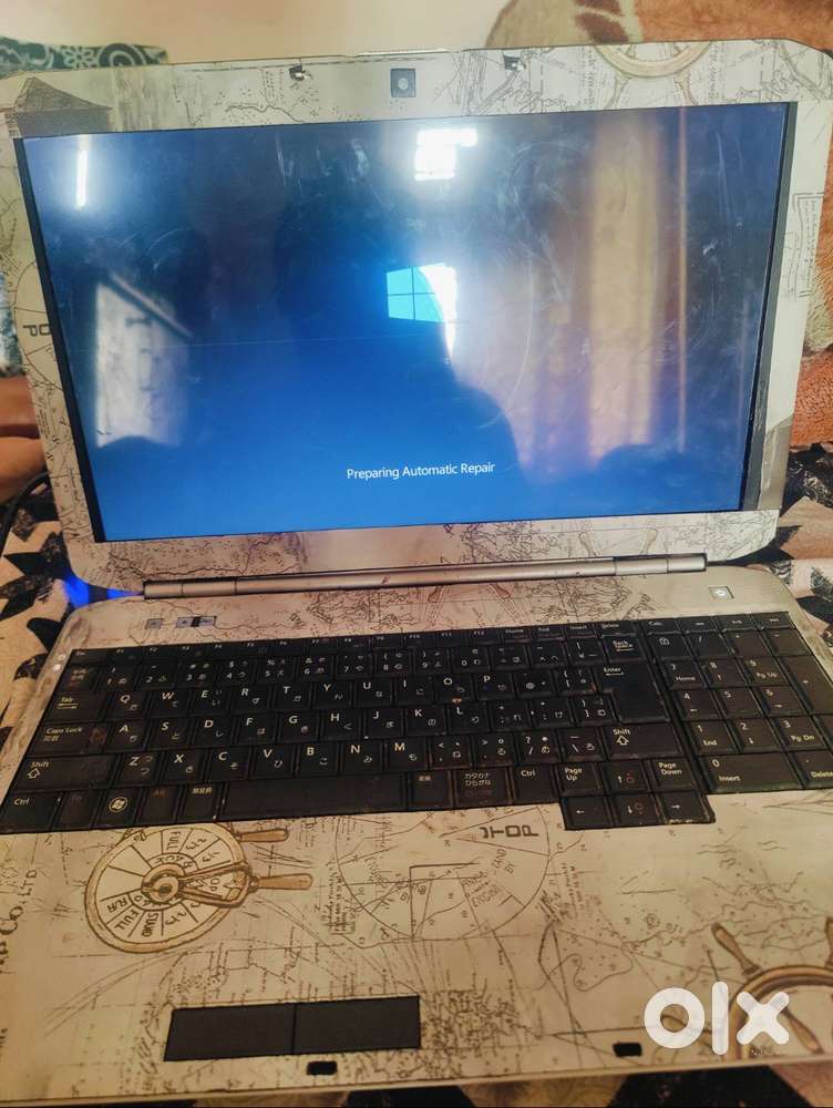 DELL LAPTOP  E5520