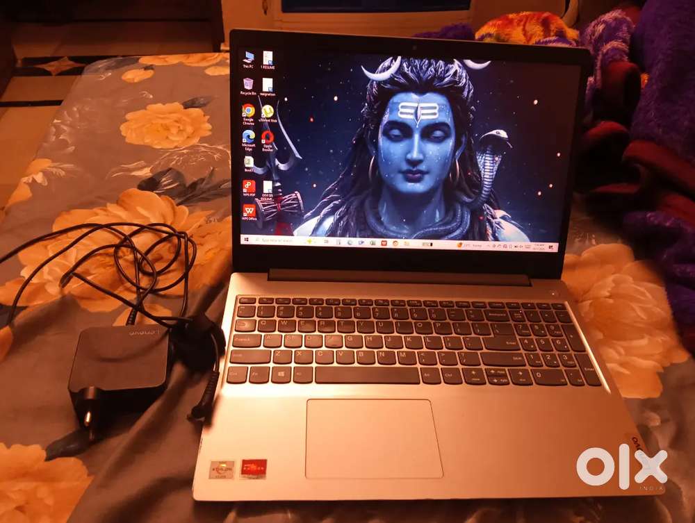 LENOVO LAPTOP 256GB SSD AND 1TB HARD DISK