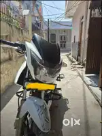 Apache RTR 180