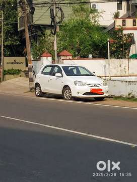 Toyota Etios Liva 2011 Petrol 100006 Km Driven