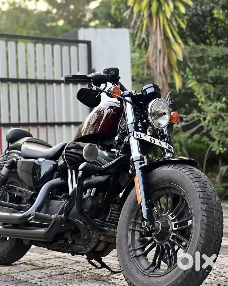 2017/2018 Harley Davidson 48 fully loaded 
KL registeration