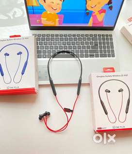 One plus bullet z2 neckband with magnetic on off
