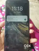 Online se order Hui hai phone new hai charger box hai