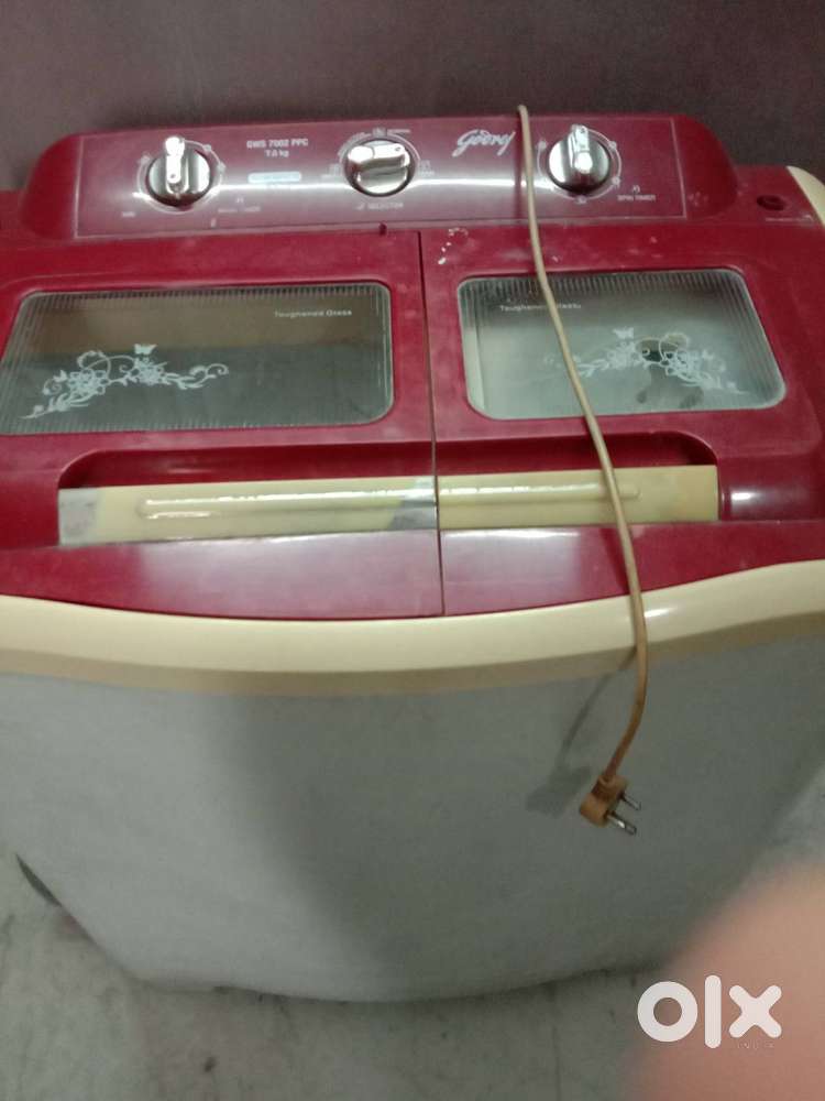 GOdrej 7 kg Semi Automatic Washing machine