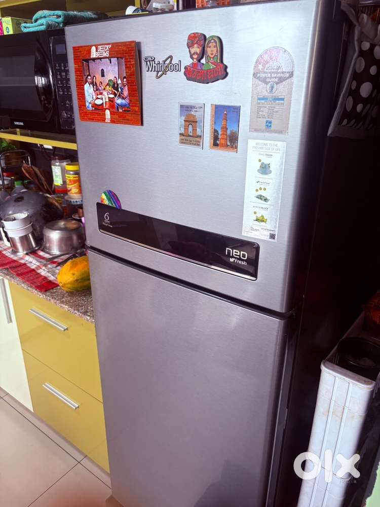 Whirlpool 245 lit Refrigrator
