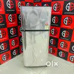 ¥¥SILVER GODREJ DOUBLE DOOR REF AVAILABLE IN EXCELLENT CONDITION