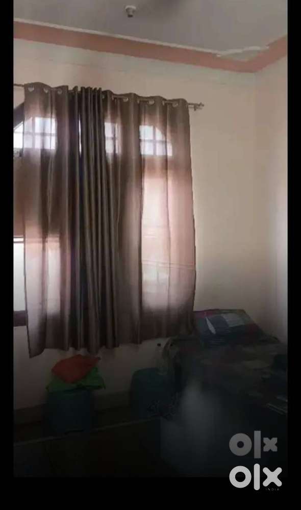 1Bhk fully furnished room with atached washrom kitchen