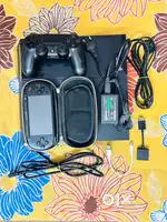 PS4 [Fat] [500 GB] + PSP [Portable] [8GB (Expandable)]