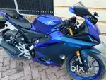 Gadi ekadam showroom condition mein hai