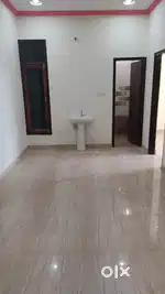 3bhk flat for sale on 1st and 4th floor near eldeco tiraha chinhat