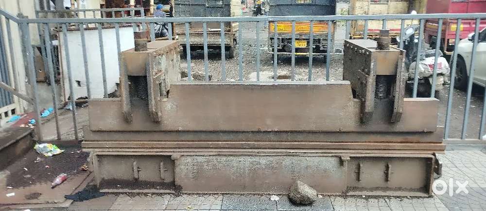 Bending machine