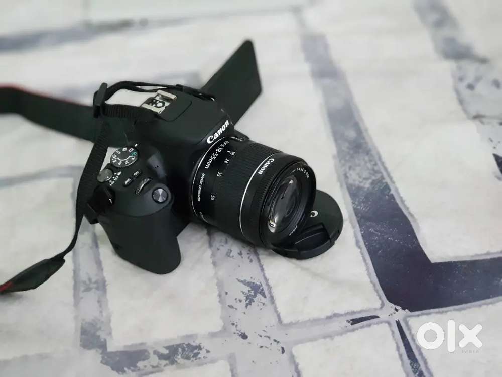 Canon EOS 200D 24.2MP Digital SLR Camera open box