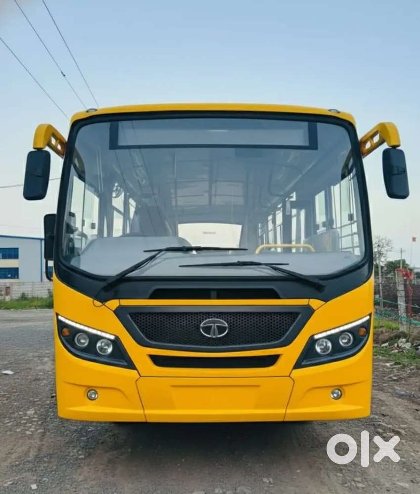 52 seater school bus ke liye Driver or Helper chaiye