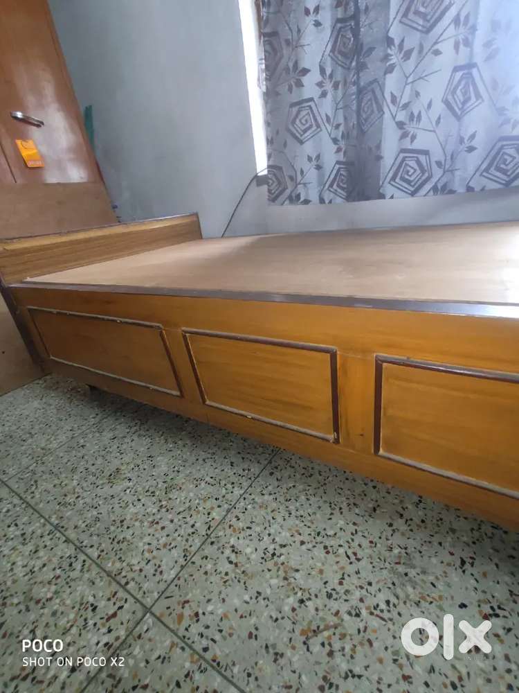 Single bed divan khat 6/3 feet