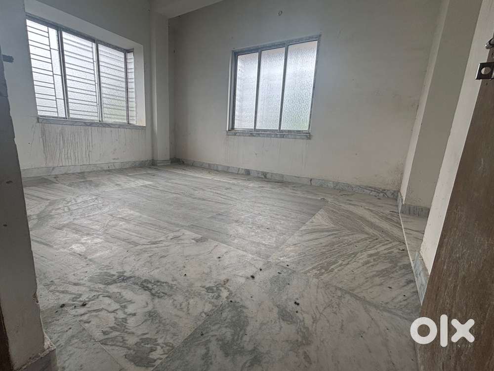 2 BHK FLAT FOR SALE AT MOTILAL GUPTA ROAD