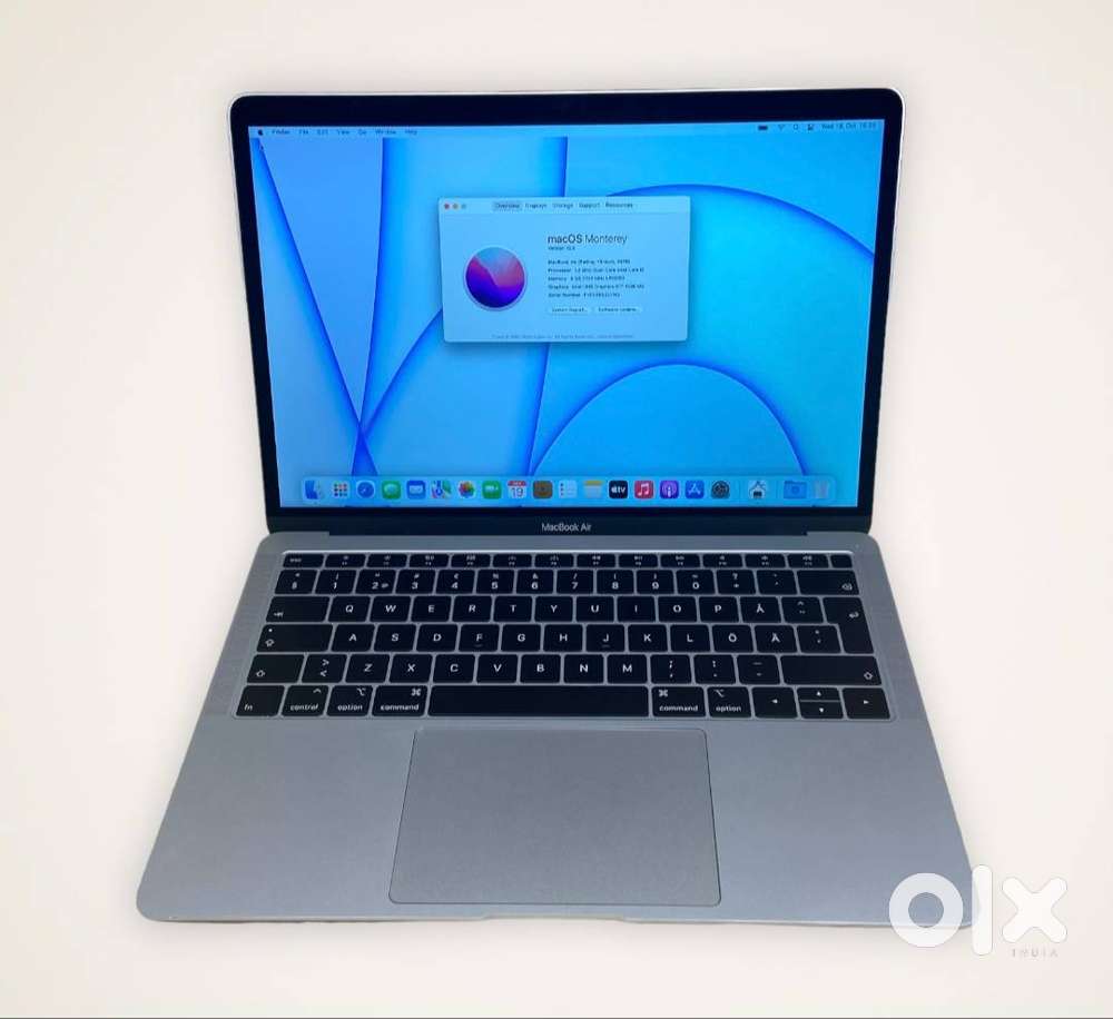Apple MacBook Air 13 Retina (Core i3/8GB/256GB) with Bill for 27500