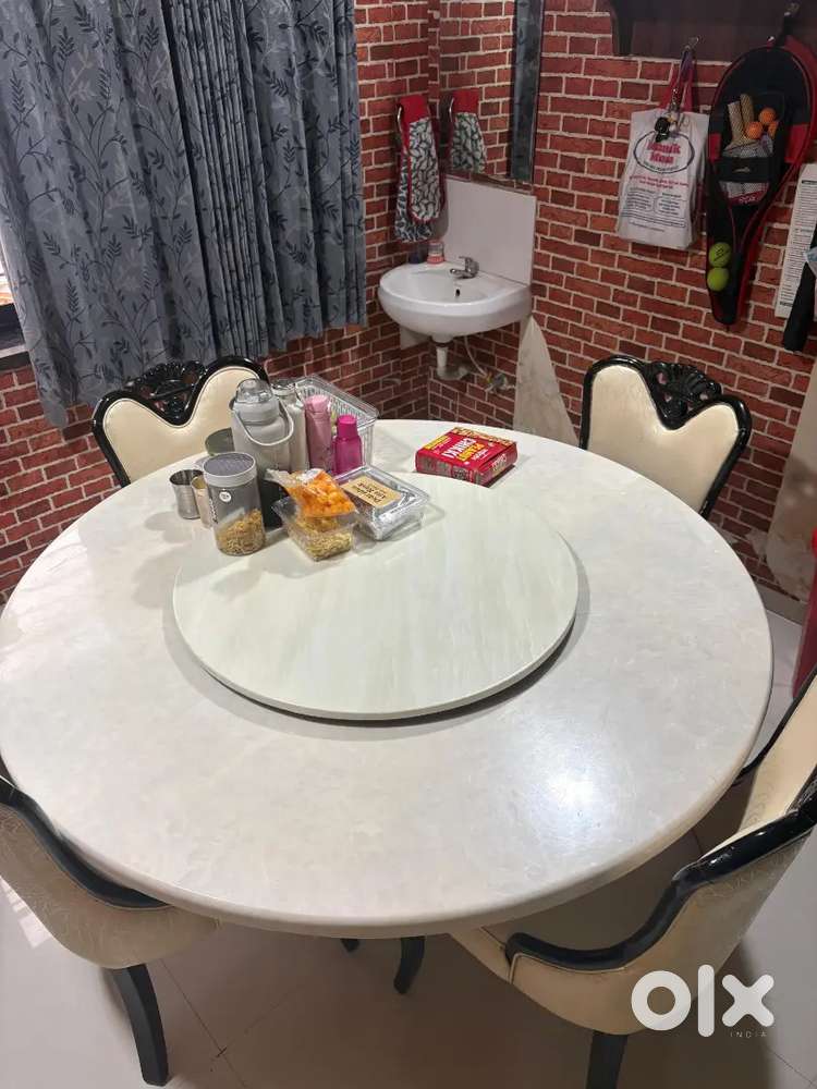 Marble Dining Table with Chairs Premium Quality, Excellent Condition