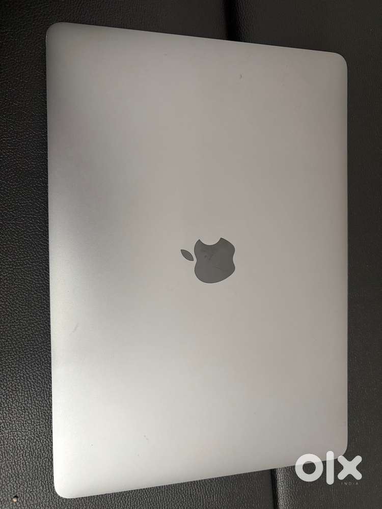 Macbook Air M1 (1 year old) + 1 TB SSD