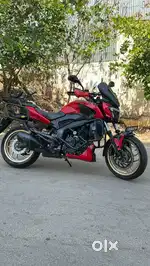 Bajaj Dominor 400