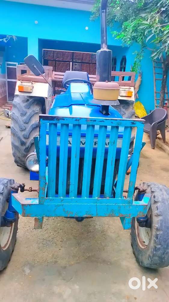 Farm tract65 epi 80%condition tyre sath kr he