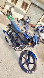 Hero splendor plus self start bike good engine good tayre all ok 1st