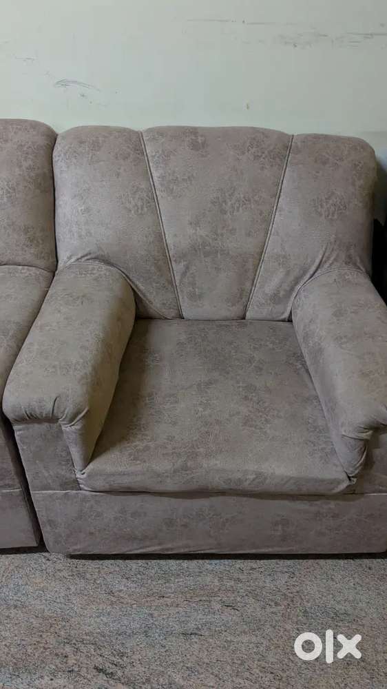 Pair of sofa chairs