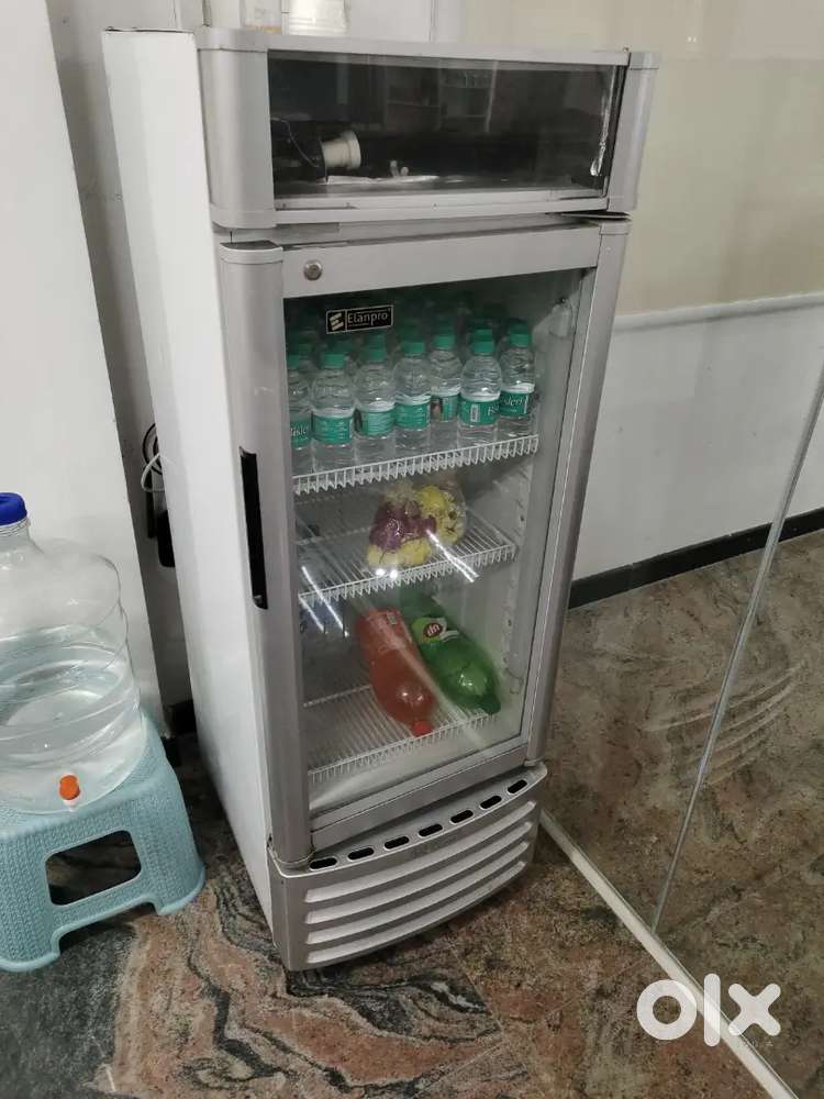 Elanpro Commercial Display Cooler  Beverage Fridge Excellent Condition