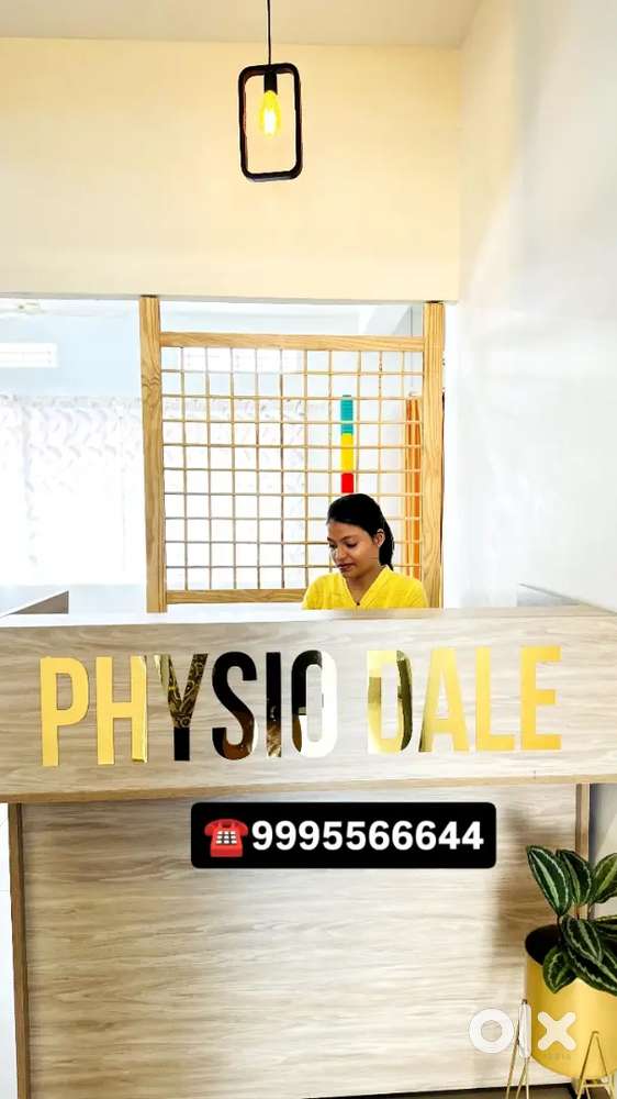 Receptionist/Front desk