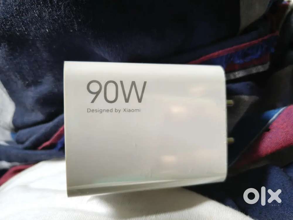Mi 90w charging adapter