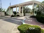 4bhk flat maplewood geted club house